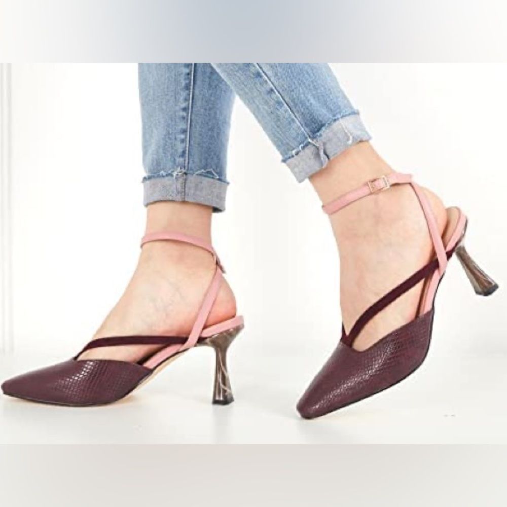 Size 10 Womens Kitten Heels Pumps Ankle Straps Closed Toe Slingback